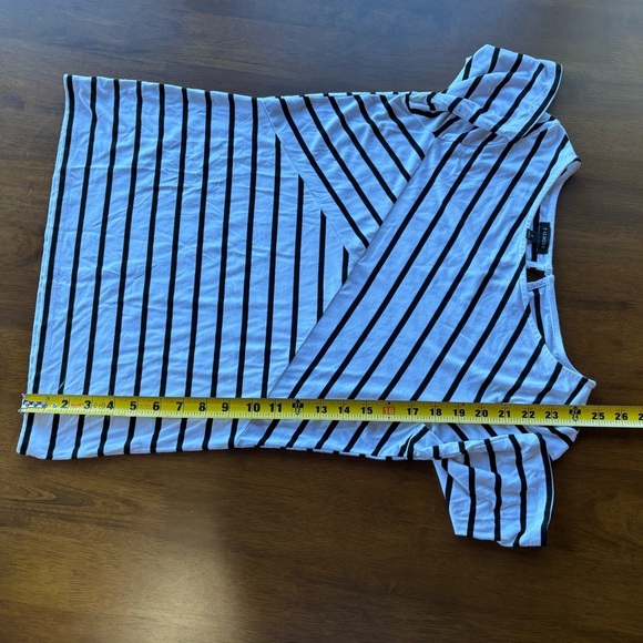 Talbots Black and White Geometric Stripe Tee - Picture 3 of 7